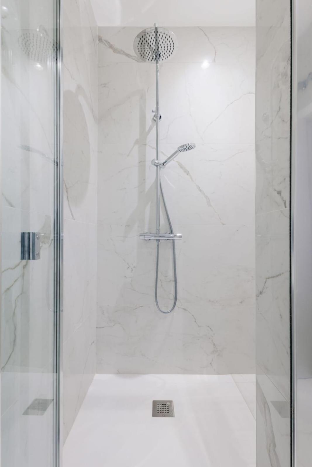 Stunning Apartment Near Gran Via Metro مدريد المظهر الخارجي الصورة